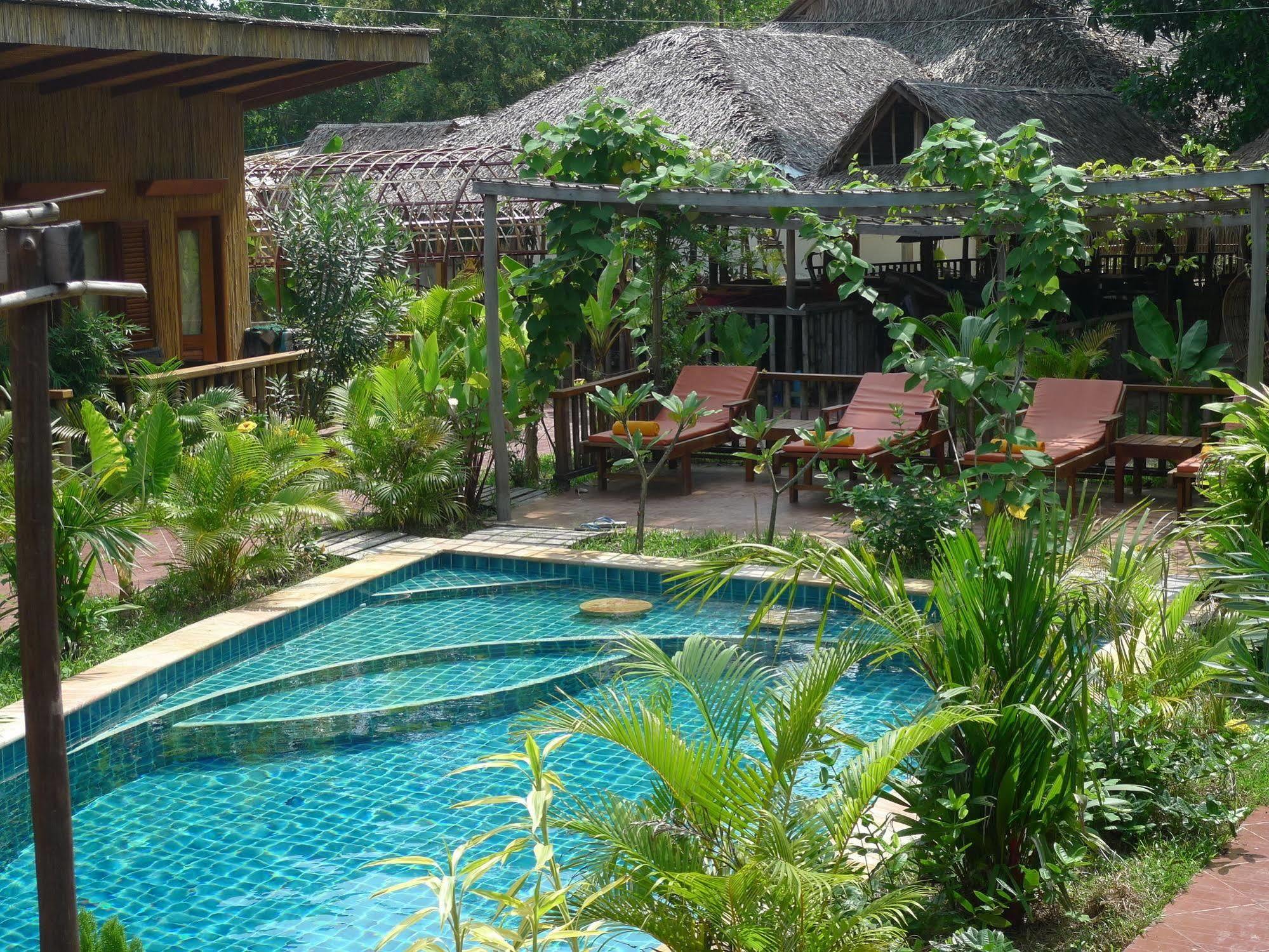 Sok Sabay Resort Sihanoukville Exteriör bild